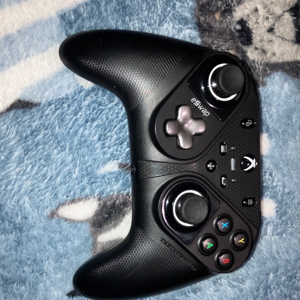 Black Gaming Controller- E Swap S Pro